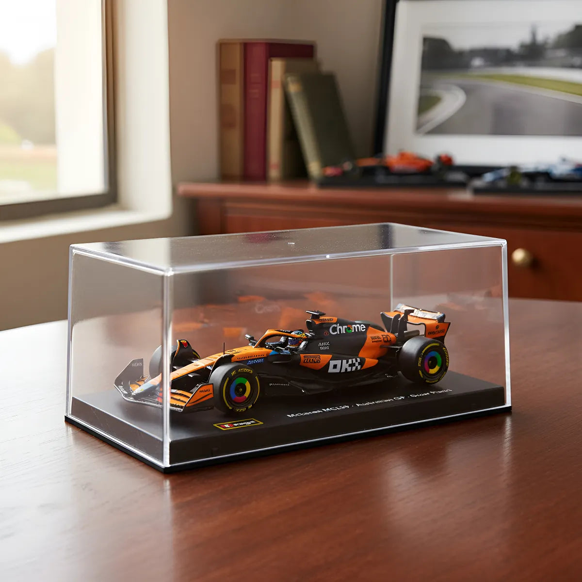 Bburago Mclaren Mcl39 - Gp Australia 2025 - Oscar Piastri 1/43