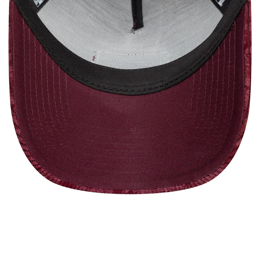 Gorra Red Bull 9FORTY Corduroy Trucker 2025