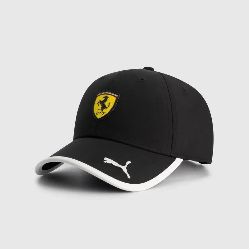 Gorra Ferrari Classic color Negro