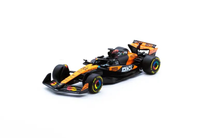 Bburago McLaren MCL39 2025 Oscar Piastri 1/64