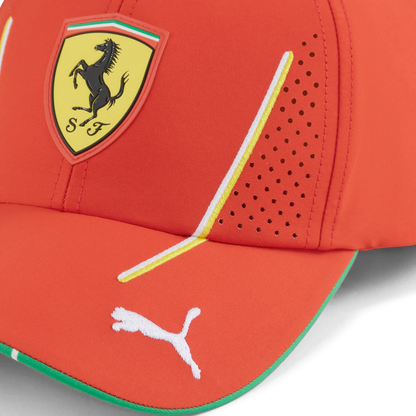 Gorra Ferrari 2024