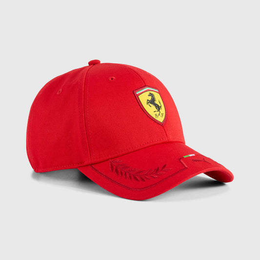 Gorra Ferrari Italian Color Rojo 2026