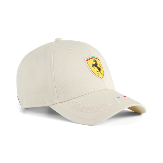 Gorra Ferrari Italian Color Blanco 2026
