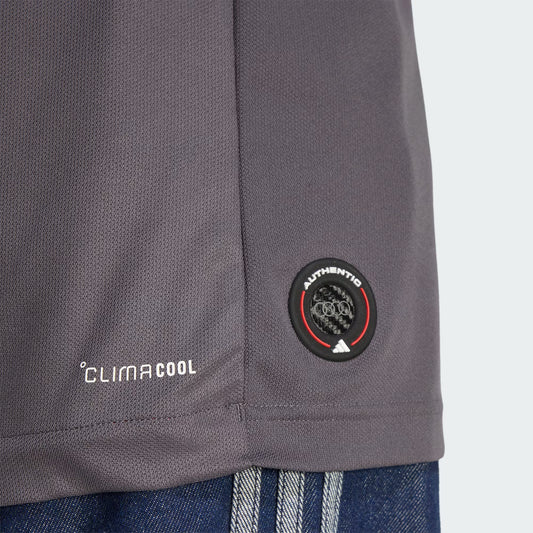 Playera Authentic AUDI Revolut Color Gris 2026