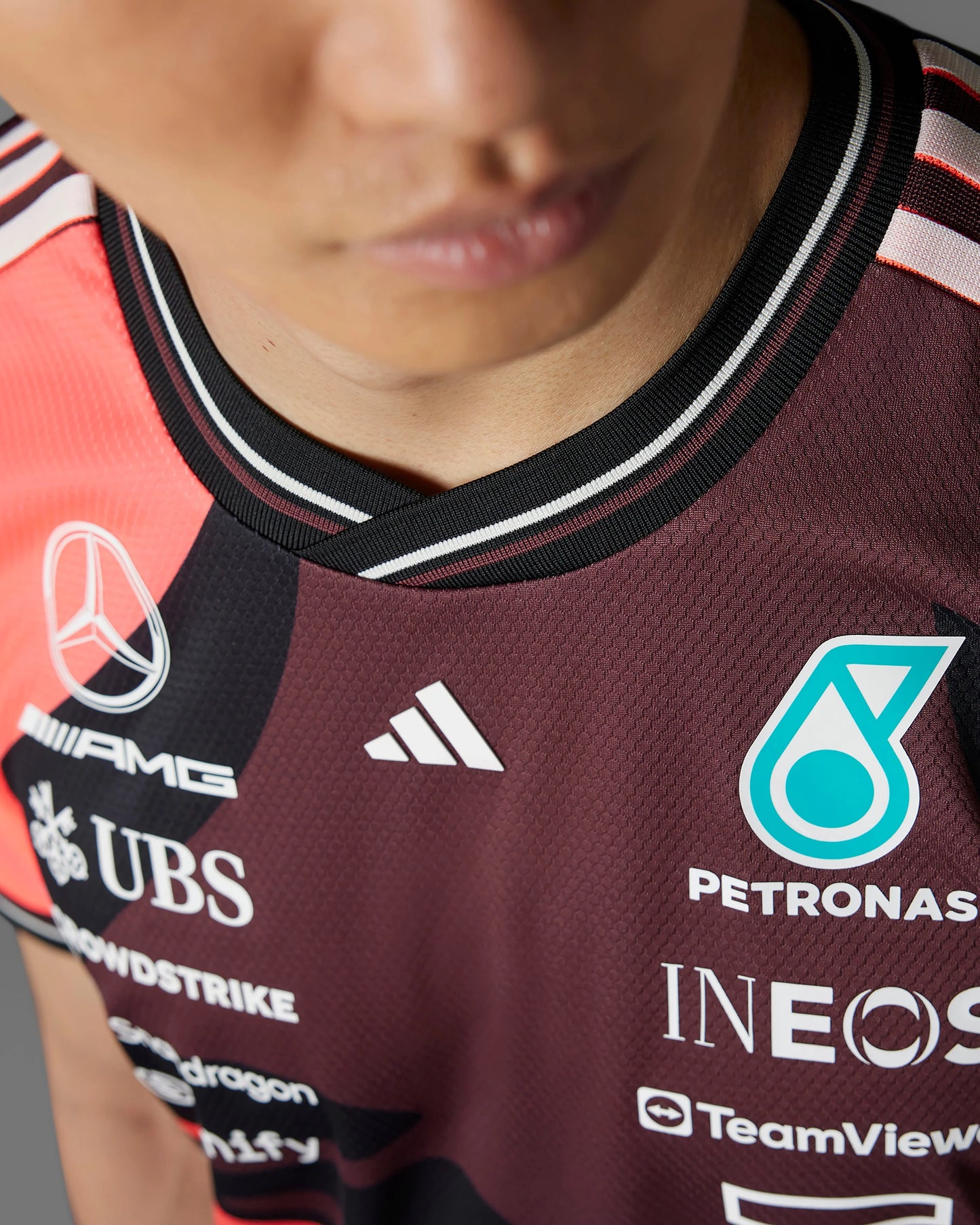 Playera Authentic Mercedes AMG Petronas Miami 2025