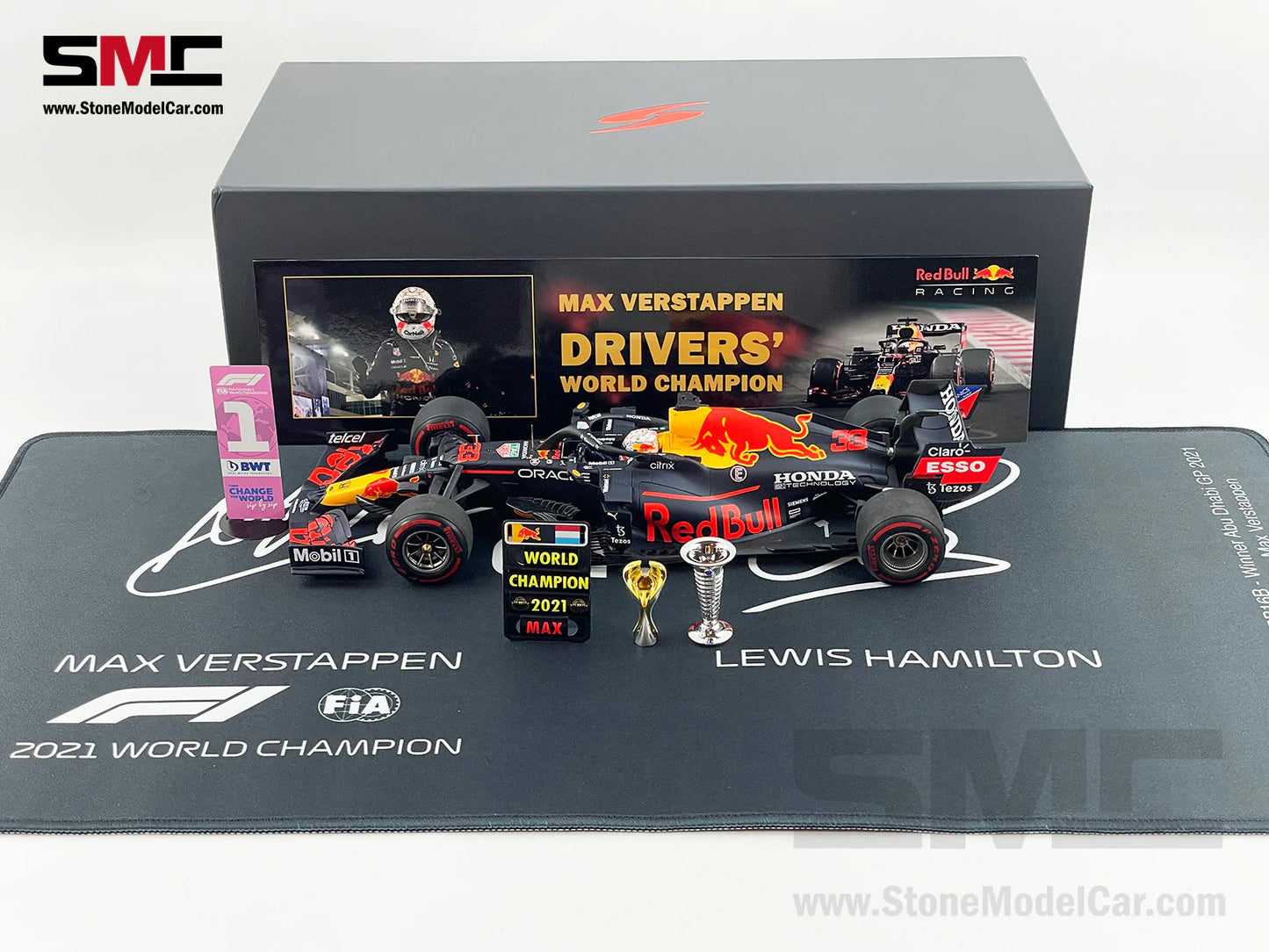 Spark Red Bull Rb16B Max Verstappen Campeon 2021 C/ Trofeos