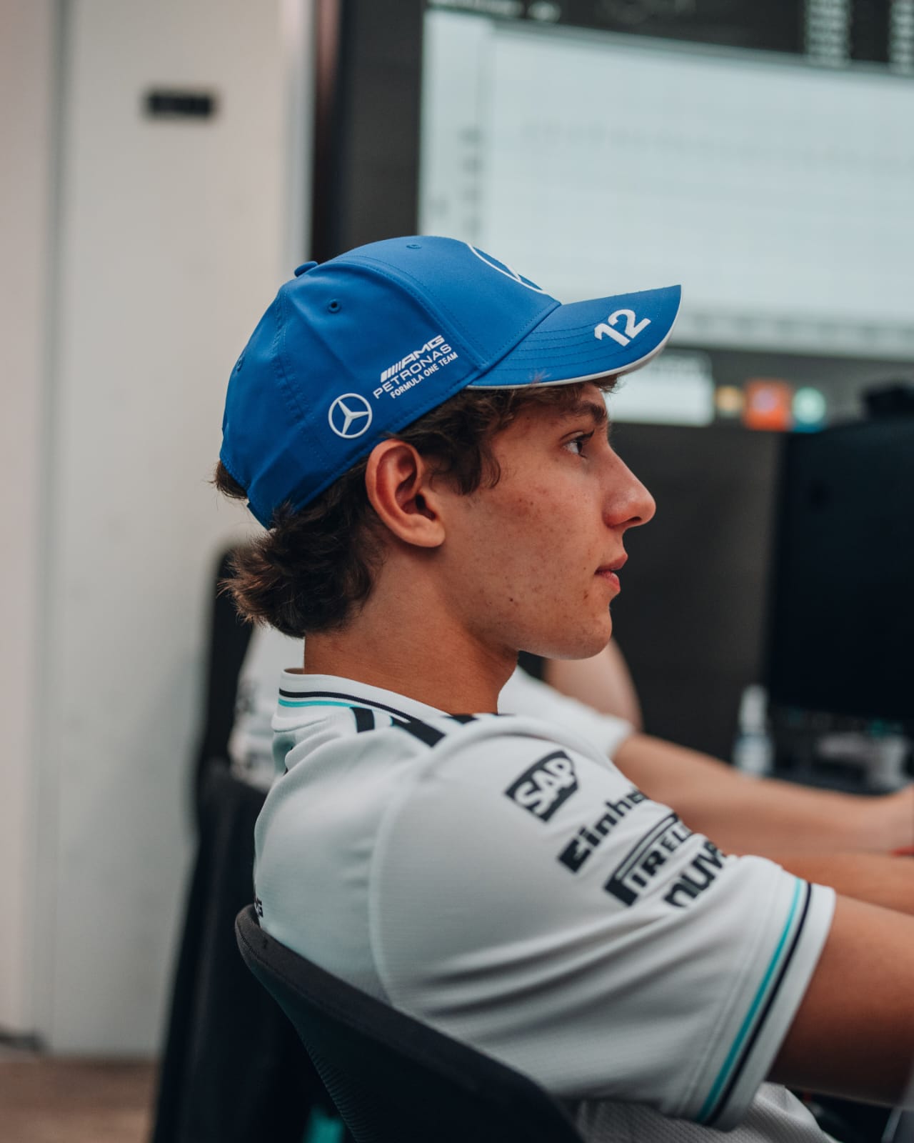 Gorra Mercedes Amg Petronas Azul 2025 - Kimi Antonelli -12
