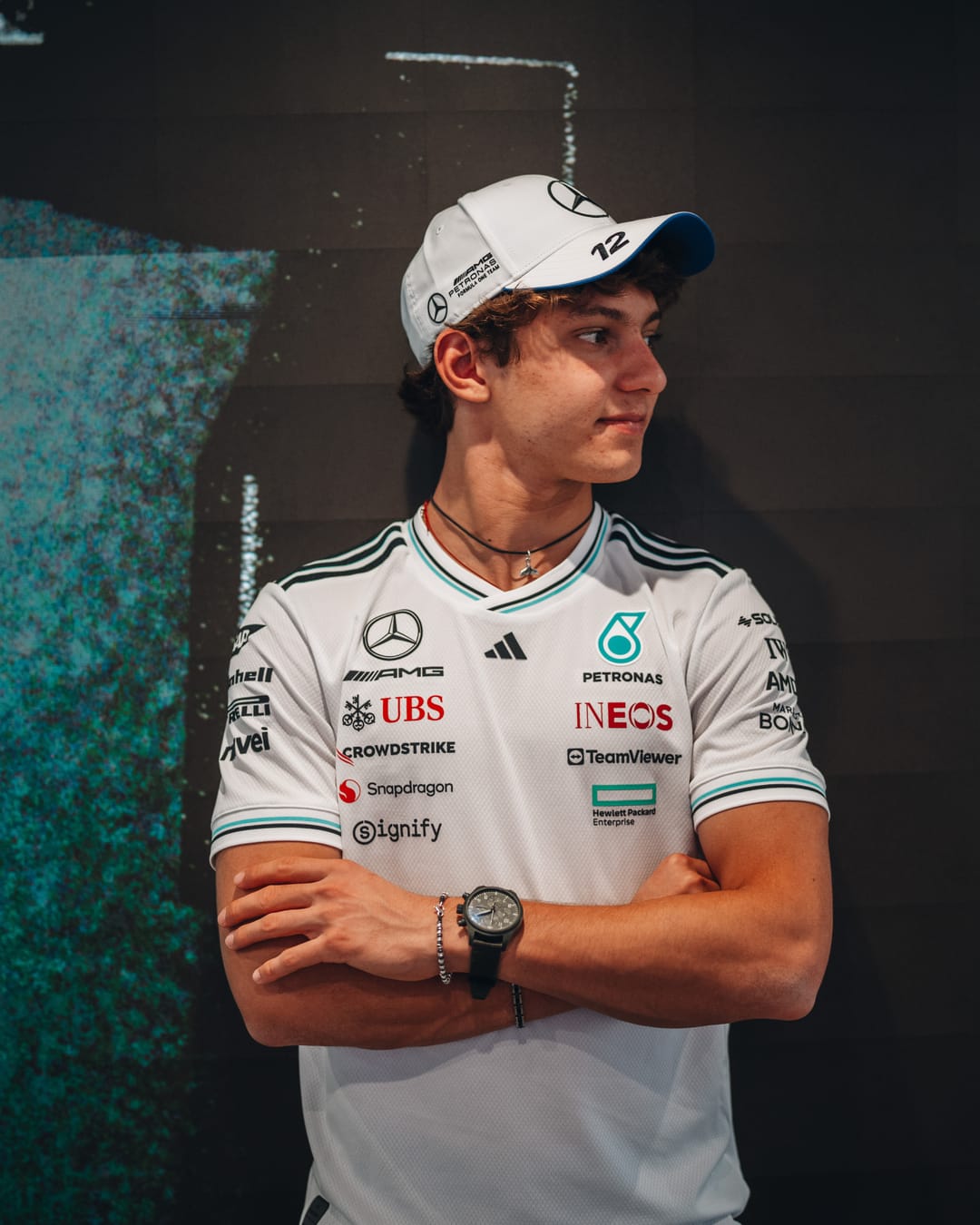 Gorra Mercedes Amg Petronas  Blanca 2025 - Kimi Antonelli -12