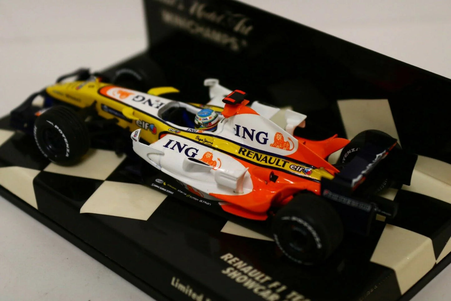 Minichamps Renault F1 Team 2008